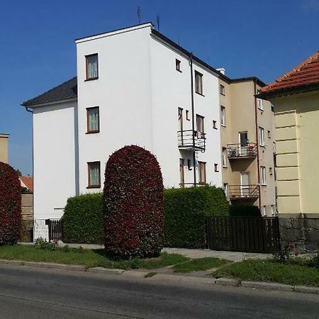 Ubytovani Pavel Vobornik Blatná Exteriör bild